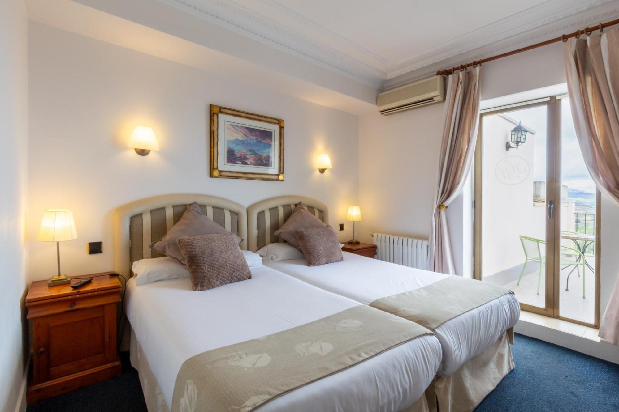 Hotel Marixa La Guardia Buitenkant foto